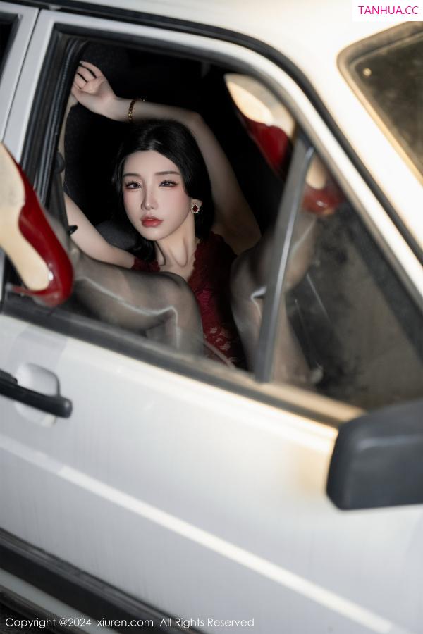 周于希dummy  [XiuRen]高清写真图 2024.01.19 No.7993 周于希Sally 黑丝美臀第34张图片